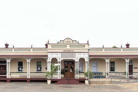 Longreach Motor Inn