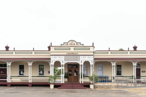 Longreach Motor Inn Hotels in Longreach