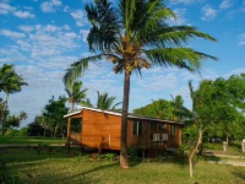 ซิกเนเจอร์ คอลเลกชัน บาย เอท คอนติเนนต์ส, มาเฟีย ไอส์แลนด์ โรงแรมในมาเฟีย