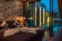 KG Private Pool Villas Soi Nine Hotels in 