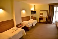 Mont Helmos Hotel Hotels in Zarouchla