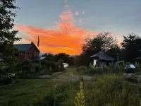 Streeter Mountain Farm Hotels in Lyme