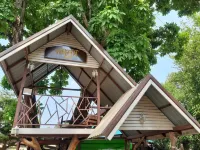 Forest Hotels in Mueang Roi Et District