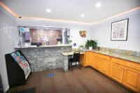 Rodeway Inn & Suites