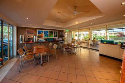 レストラン ケアンズ クイーンズ コートの写真