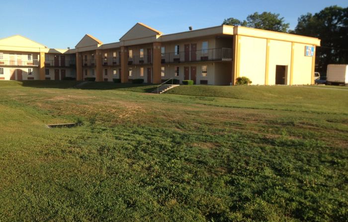 Executive Inn