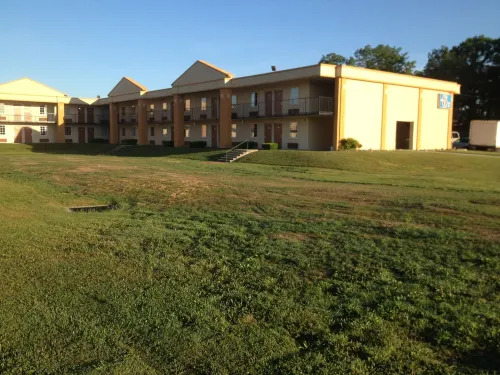 Executive Inn Hotels in Crossville