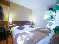 Hôtel Inn Design & Restaurant Poitiers - parking