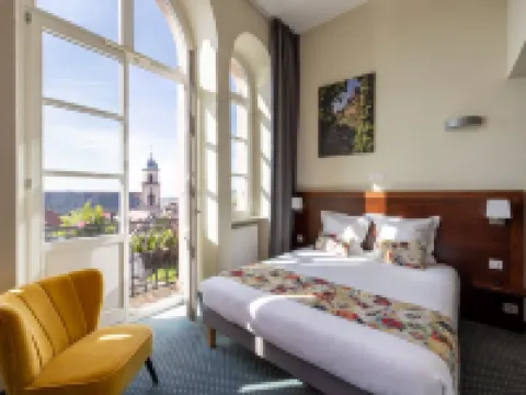 瓦勒-維涅酒店 科爾馬酒店