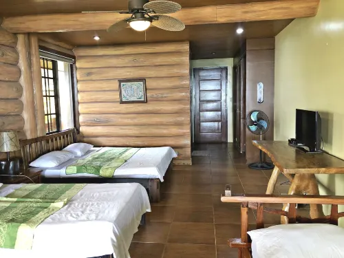 Campuestohan Highland Resort Hotels in Talisay City