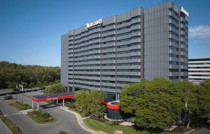 Teaneck Marriott at Glenpointe