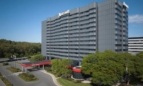 Teaneck Marriott at Glenpointe