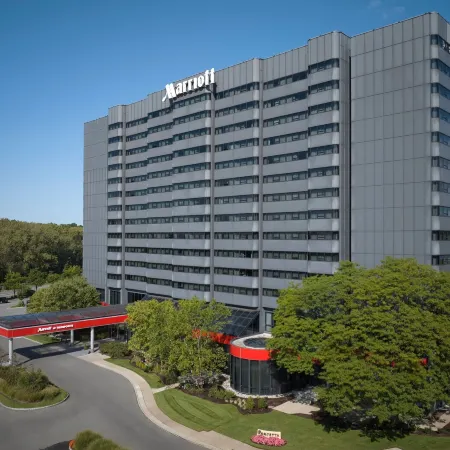 Teaneck Marriott at Glenpointe Отели в г. Тинек