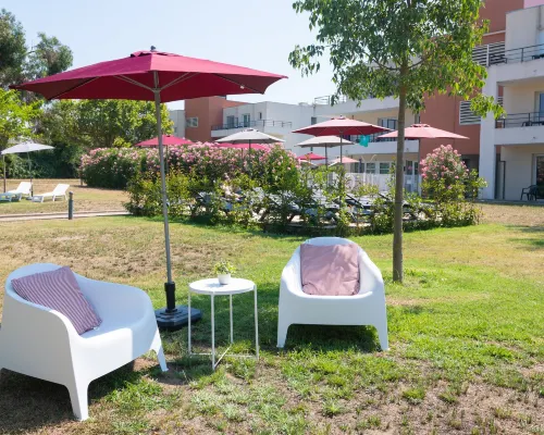Zenitude Hôtel-Résidences Cannes Mandelieu من الخارج Photos