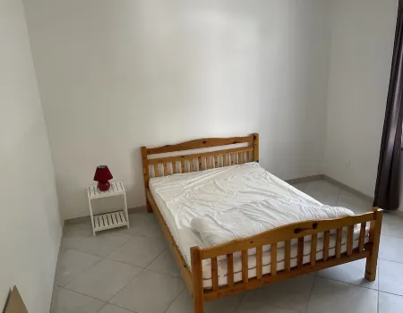 Family home 2.5km from the beach