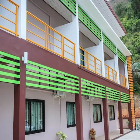 Chaison Hill Resort Khanom