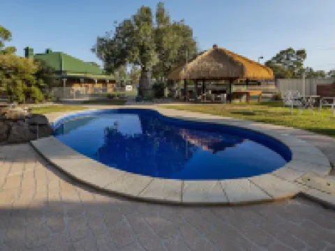 Overlander Homestead Motel Hotel a Roma