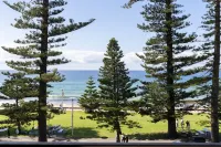 Manly Beachfront Apartment Hotels in Brookvale