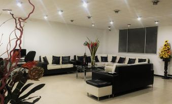 Hotel Ejecutivo Av la Esperanza