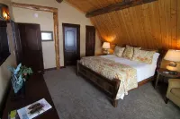 Fin and Feather Inn Hotels in Victor