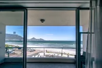 Lagoon Beach Hotel & Spa - Bjergudsigt