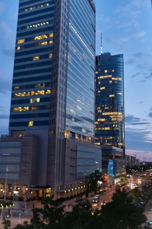 Good Time Apartments Warsaw - Świętokrzyska Отели рядом с достопримечательностью «Литературный музей имени Адама Мицкевича»