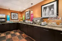 Hampton Inn Binghamton/Johnson City - Desayuno
