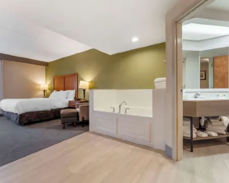 Comfort Inn & Suites LaVale - Cumberland Hoteles en La Vale