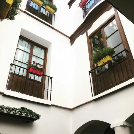 Madeinterranea Suites Отели рядом с достопримечательностью «Сохо»