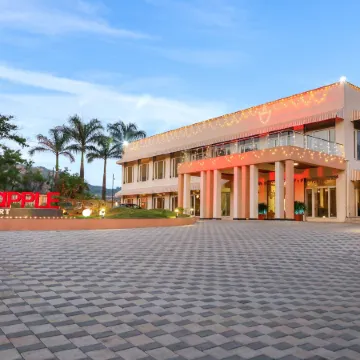 7 Apple Resort Lonavala
