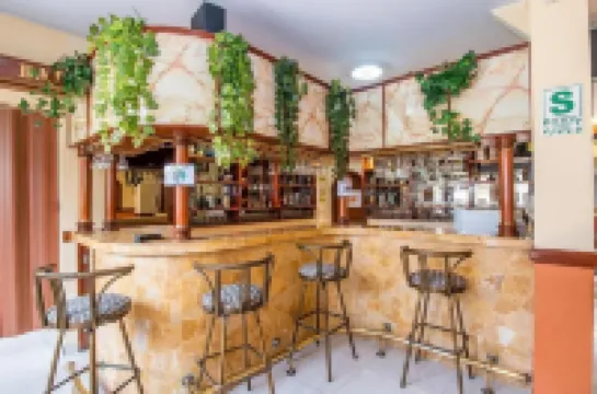 Hotel Manhattan Inn Airport Hotels in Callao