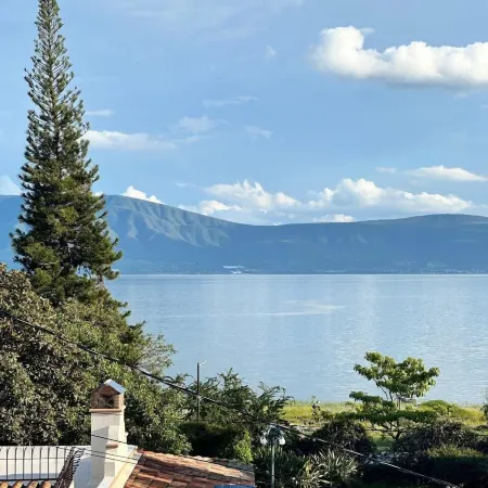 Hacienda del Lago Boutique Hotel