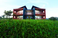 Petals Resorts Wayanad Отели рядом с достопримечательностью «Парк Пукод Чилдренс»