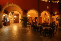 Hotel Doralba Inn Hotels near Merida International Airport