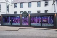 Royal Hotel