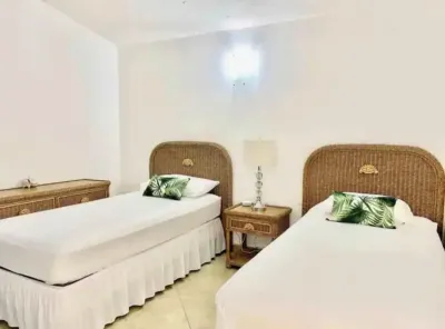 Villa Marietta Hotels in Jolly Harbour