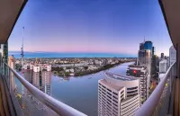 African Escape on Level 38 Hotels in Kangaroo Point