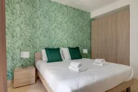 Sliema Tigne Suites - สระว่ายน้ำบนดาดฟ้า