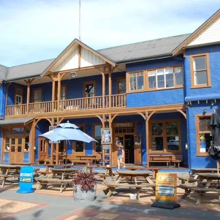 The Blue Pub