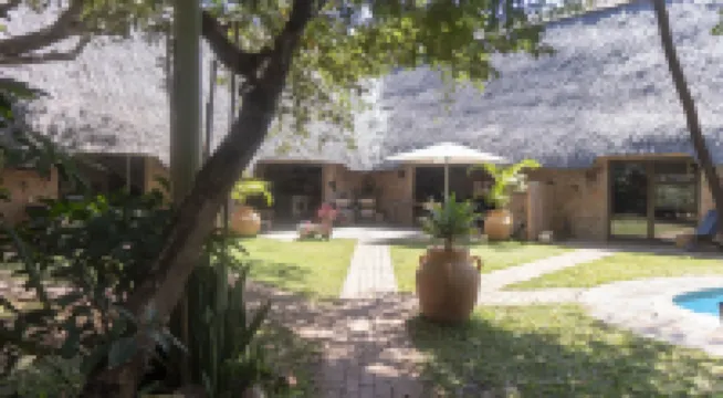 恩古尼旅館 酒店