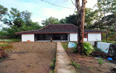 Abiyasa Homestay Syariah Hotels in Srimulyo