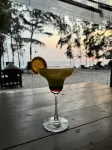 Red Thread Morjim - bar