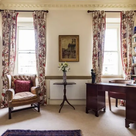 The Admirals House - Central Bath & Free Parking