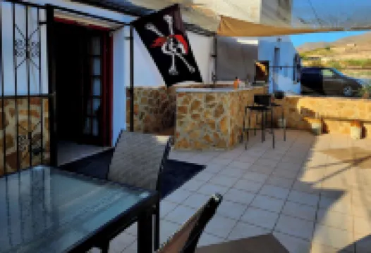 Casita-1 to 5Guests-Pool-Patio-BBQ-Parking