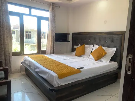 The Beer Castle Отели в г. Куфри