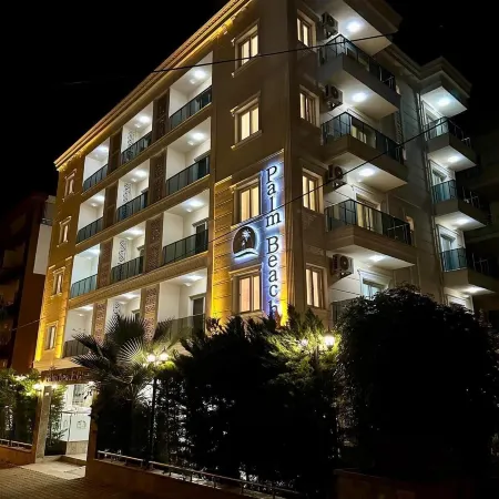 Palm Beach Hotel