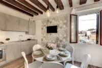 Laguna Luxury 1 by Wonderful Italy - Apartemen