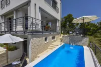 Villa Mirta Zadarvillas - فلل