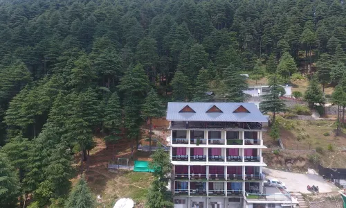 Aanantham Country Resort