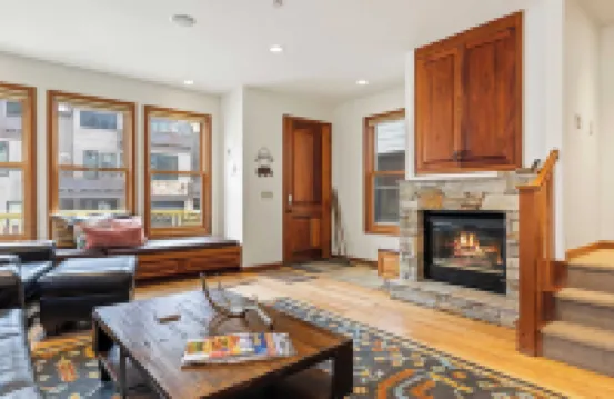 Pacific Street Townhome 514B by AvantStay Cute Townhouse in the Heart of Telluride